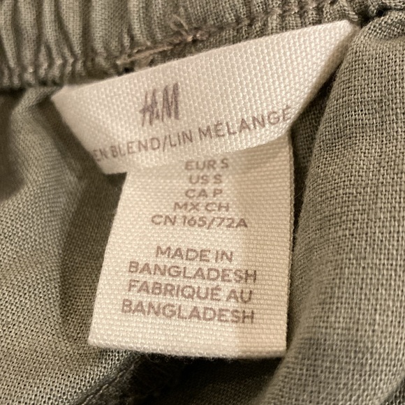 H & M green linen blend pants, size small - Picture 3 of 5